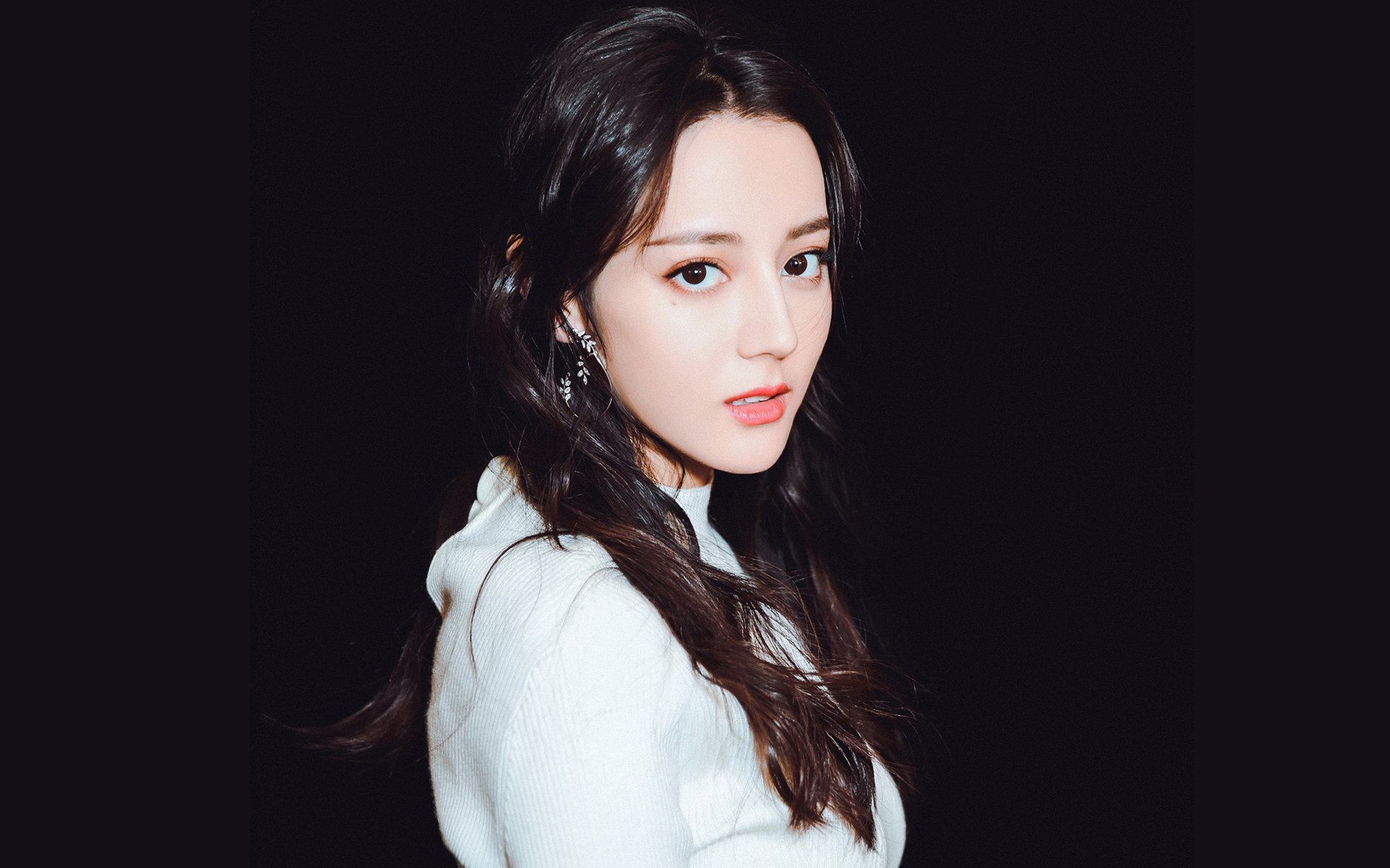 九游app官网下载-“法甲精彩瞬间不断：明星攻防引爆全场”，明星队vs98法国队