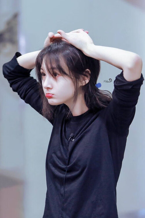 “青少年足球传承活动在全国范围内展开,共筑足球梦想”,青少年的足球联赛