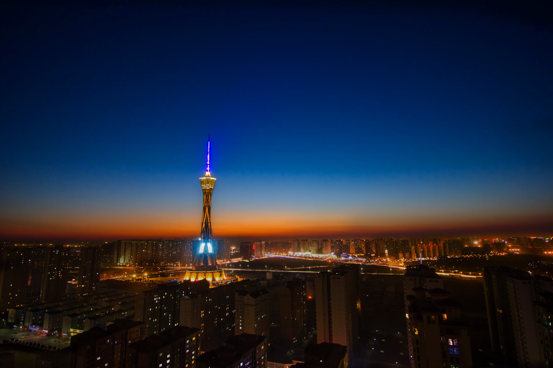 九游下载官网-不莱梅战术变化带来意想不到的连胜，不莱梅二队